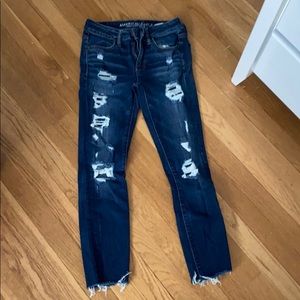 american eagle ripped skinny jeans